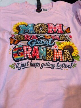 Mother's Day Mom Grandma Great GMa Graphic Tee Pink NWT Size L
